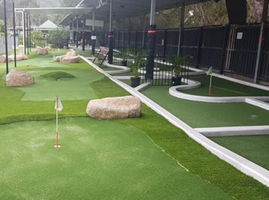 mount gravatt mini golf and foot golf image